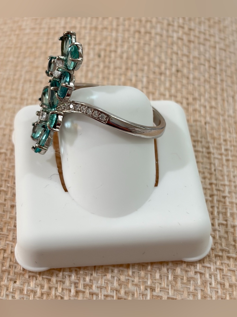 Never Worn SZ 10 925 Sterling Silver Pariba Floral Ring - Picture 2 of 3